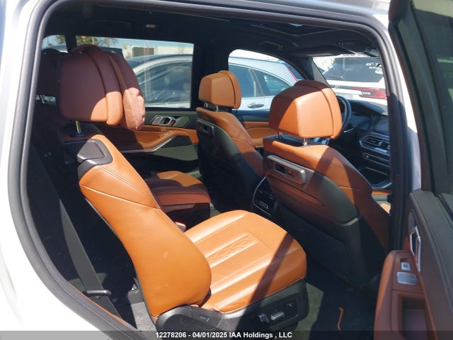 5UXCW2C05L9A03304 BMW X7
