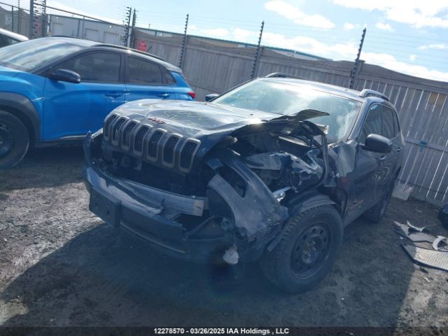 1C4PJMCS6GW354290 Jeep Cherokee Latitude