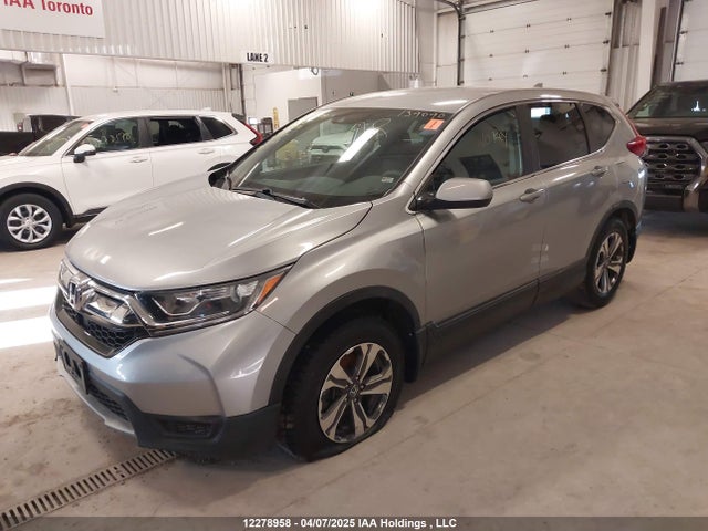 2HKRW2H22JH139090 Honda CR-V LX