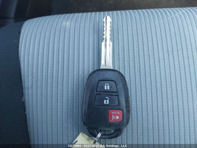 JTDKDTB34F1587392 Toyota PRIUS C