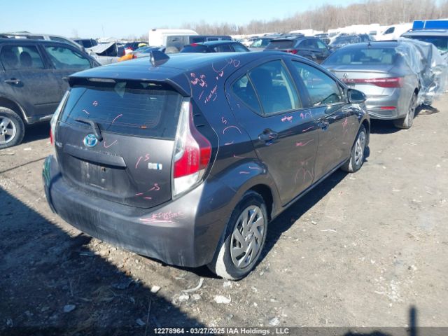 JTDKDTB34F1587392 Toyota PRIUS C