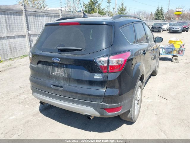 1FMCU9HD9JUC71853 Ford ESCAPE SEL