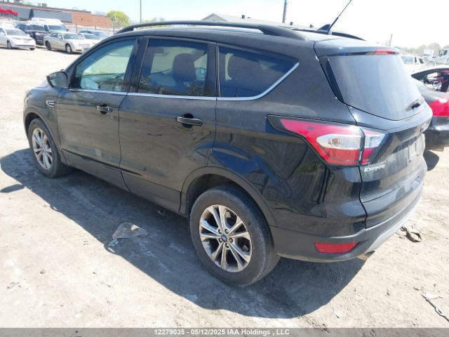 1FMCU9HD9JUC71853 Ford ESCAPE SEL