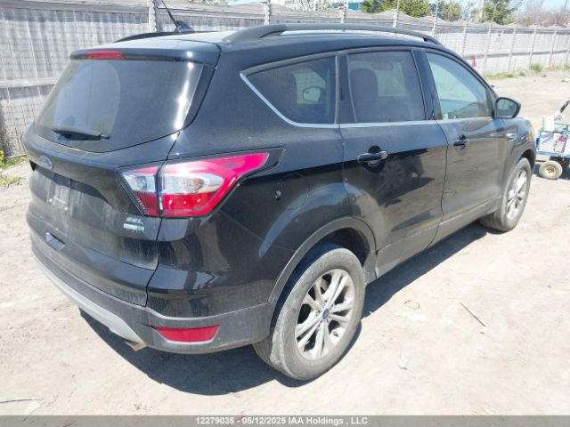 1FMCU9HD9JUC71853 Ford ESCAPE SEL