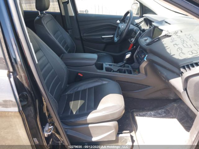 1FMCU9HD9JUC71853 Ford ESCAPE SEL