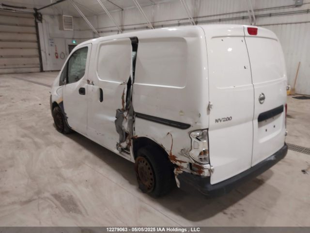 3N6CM0KN7JK703581 Nissan 2018