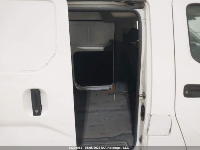 3N6CM0KN7JK703581 Nissan 2018
