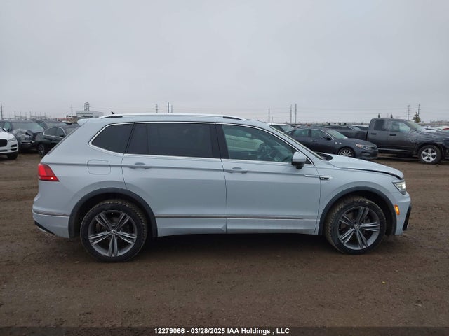 3VV4B7AX0KM055338 Volkswagen Tiguan