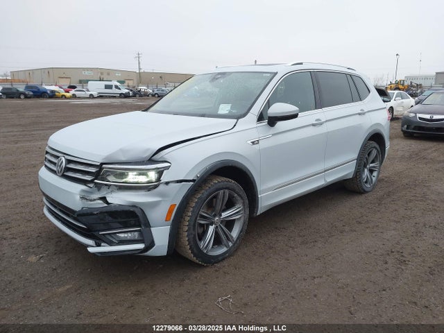 3VV4B7AX0KM055338 Volkswagen Tiguan