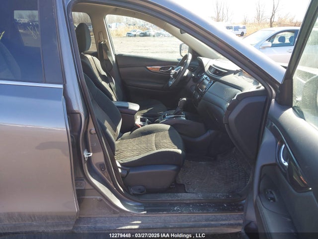 5N1AT2MV6JC776139 Nissan Rogue