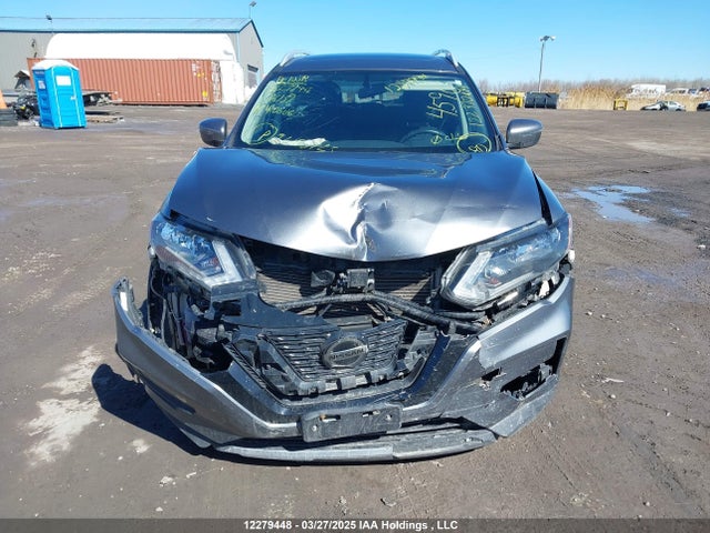 5N1AT2MV6JC776139 Nissan Rogue