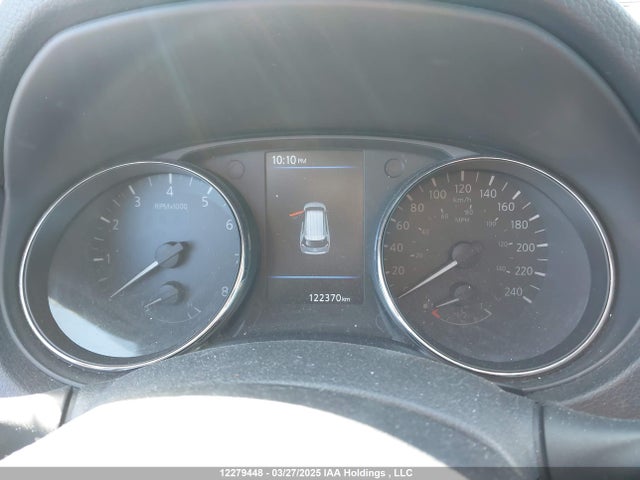5N1AT2MV6JC776139 Nissan Rogue