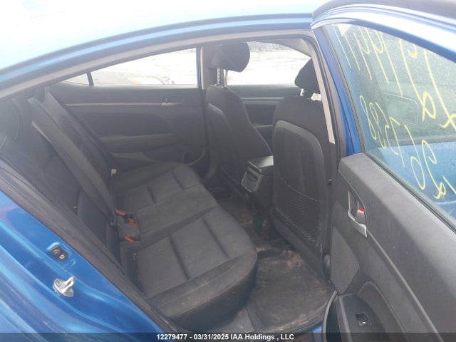 KMHD84LF9HU267588 Hyundai Elantra
