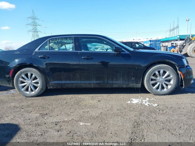 2C3CCARG4HH582545 Chrysler 300 Limited