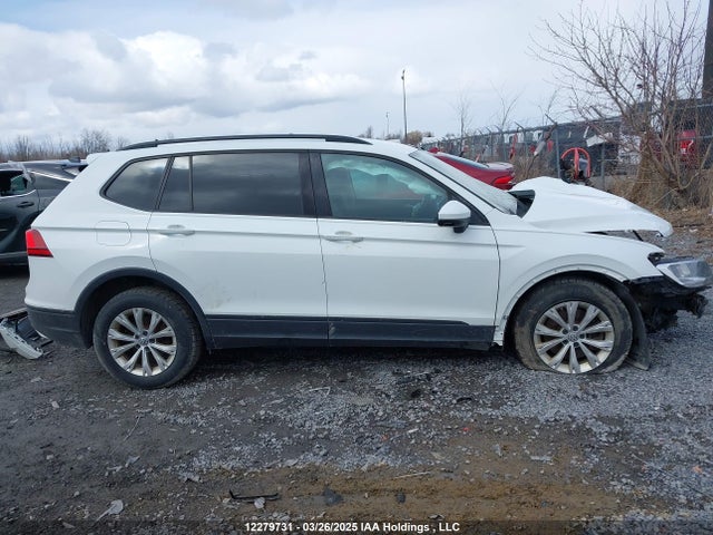 3VV0B7AX5JM006973 Volkswagen Tiguan
