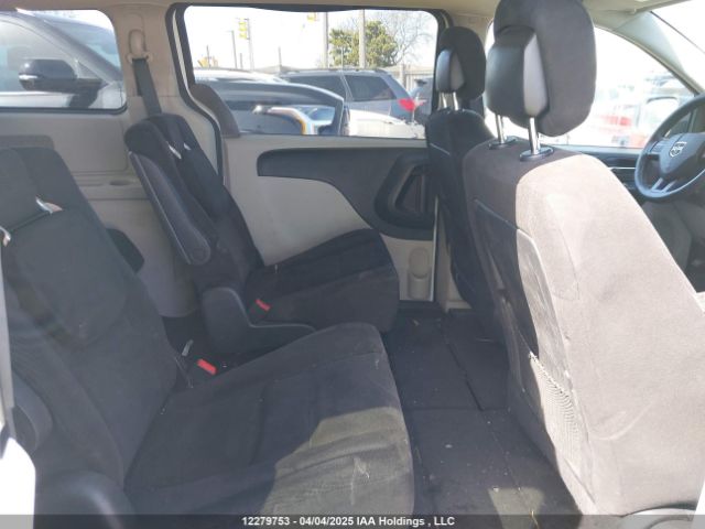 2C4RDGBG6ER456886 Dodge Grand Caravan Se