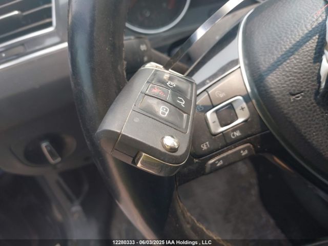 3VV2B7AX9JM116319 Volkswagen Tiguan