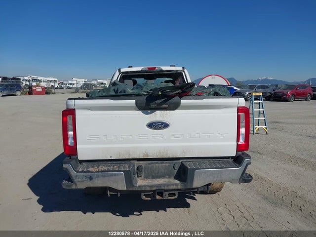 Ford F350 Super Duty 2023 1FT8W3BT4PEC63390 Image 15