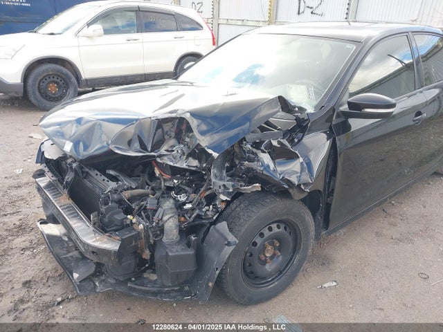 3VWDK7AJ4EM404982 Volkswagen 2014