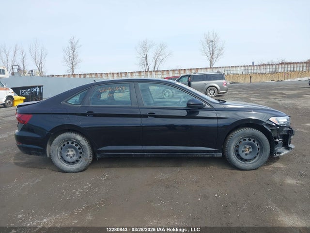 3VWC57BU9MM075318 Volkswagen tsi