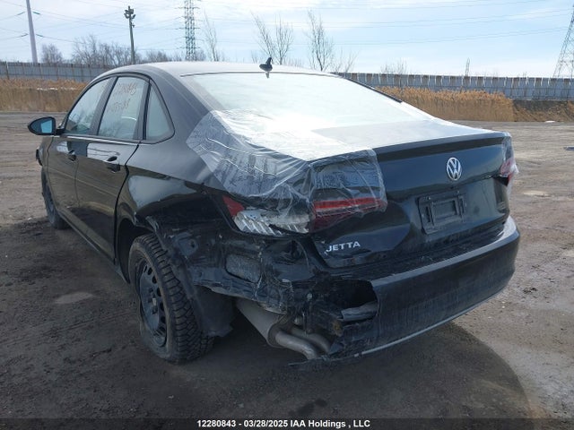 3VWC57BU9MM075318 Volkswagen tsi