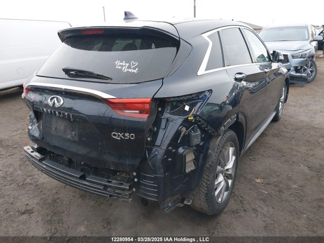 Infiniti 2020 2020 3PCAJ5M36LF105859 Image 4