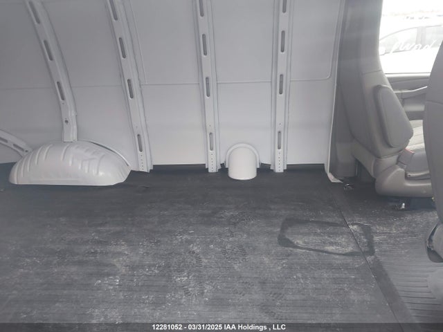 1GTW7AF76R1202106 GMC Savana G2500