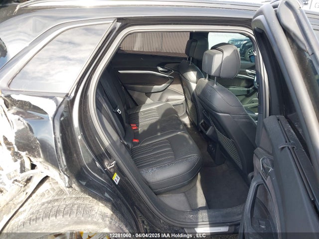 WA1VAAGE5KB005593 Audi E-Tron