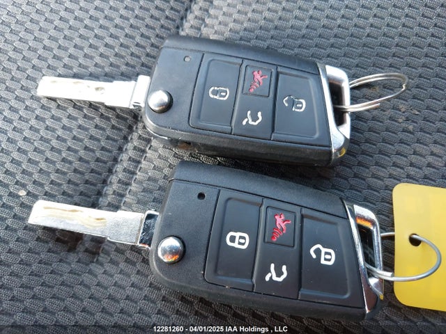 3VW217AU9FM053265 Volkswagen Golf