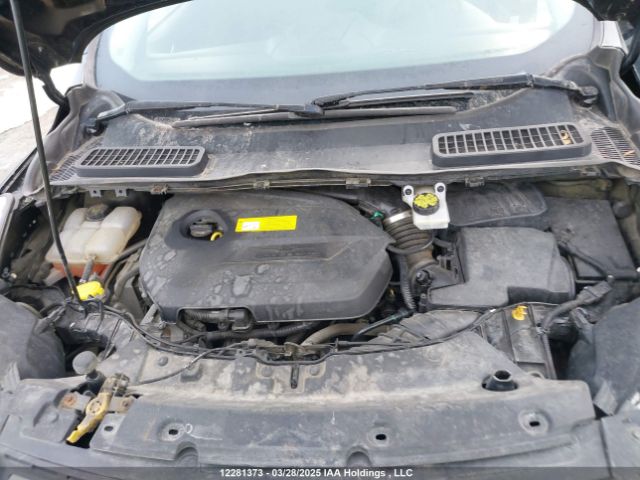 1FMCU9GX1GUC02904 Ford ESCAPE SE