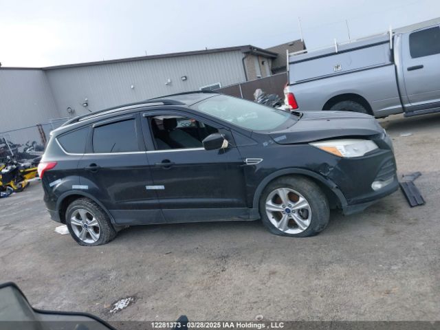 1FMCU9GX1GUC02904 Ford ESCAPE SE
