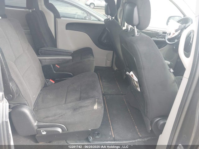 12281742 :رقم المزاد ، 2C4RDGBG4CR102670 vin ، 2012 Dodge Grand Caravan Se مزاد بيع