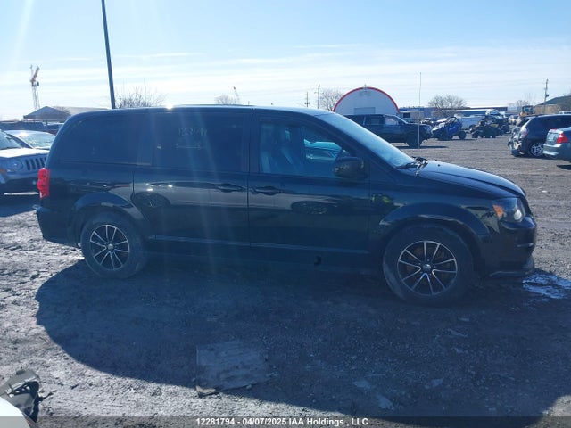 2C4RDGEGXJR313428 Dodge Grand Caravan