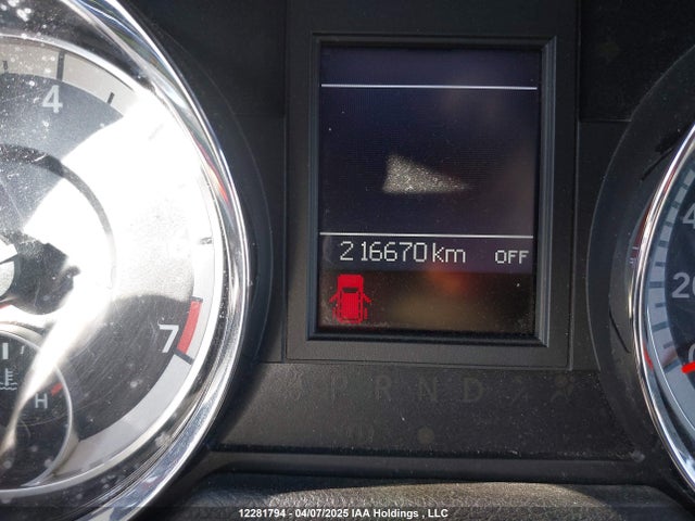 2C4RDGEGXJR313428 Dodge Grand Caravan