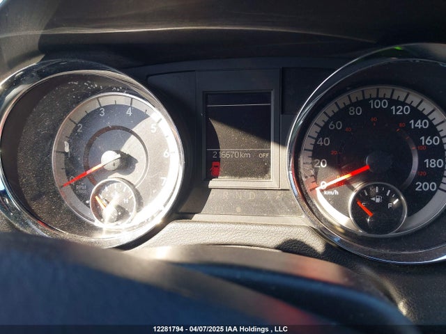 2C4RDGEGXJR313428 Dodge Grand Caravan