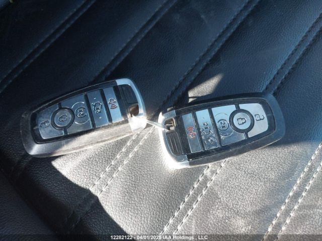 2FMPK4J99KBB91301 Ford EDGE SEL