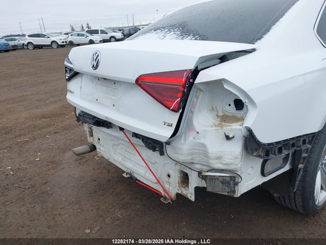 1VWKA7A3XKC007091 Volkswagen Passat