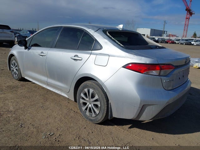 JTDBCMFE3P3005888 Toyota 2zr-fxe, 1vm