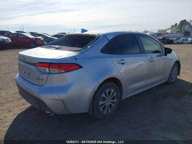 JTDBCMFE3P3005888 Toyota 2zr-fxe, 1vm