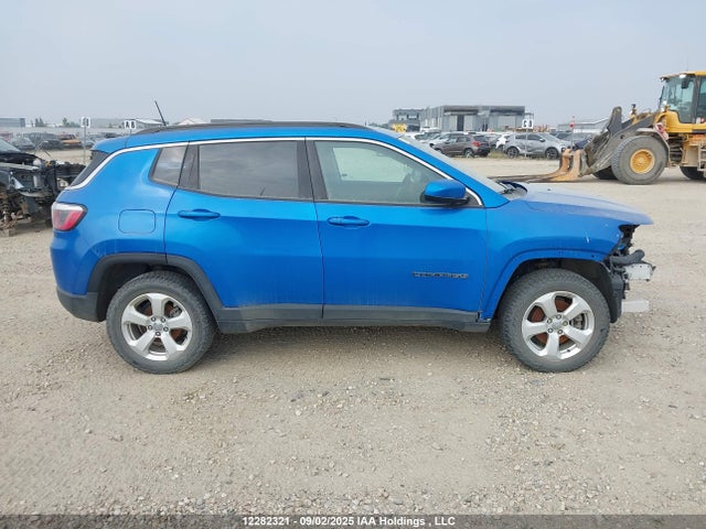 3C4NJDBB8JT145865 Jeep Compass