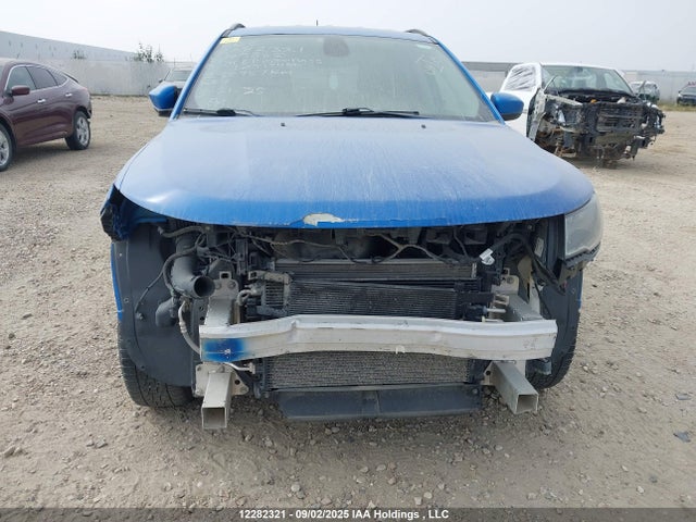 3C4NJDBB8JT145865 Jeep Compass