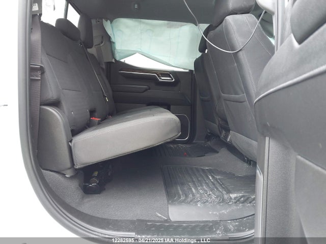 3GTPUBEK9PG298966 GMC l3b