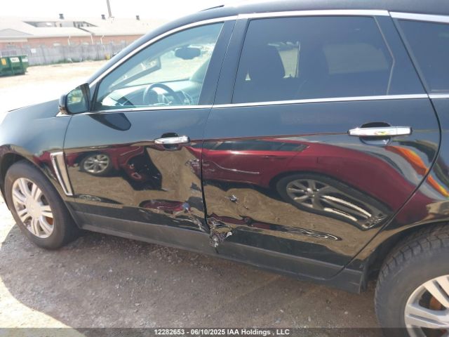 3GYFNEE36FS612064 Cadillac Srx Luxury Collection