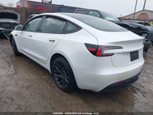 Tesla MODEL 3 2025 5YJ3E1EA3SF897535 Image 3