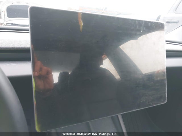 Tesla MODEL 3 2025 5YJ3E1EA3SF897535 Image 7