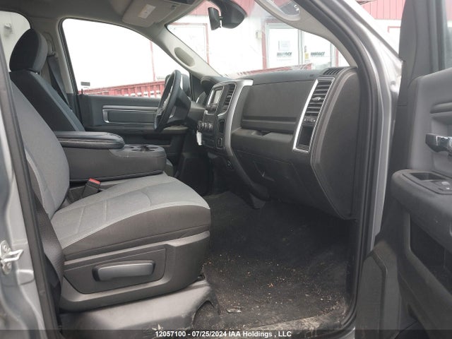 12057100 :رقم المزاد ، 3C6RR7LT2PG666317 vin ، 2023 Ram 1500 Classic Slt مزاد بيع