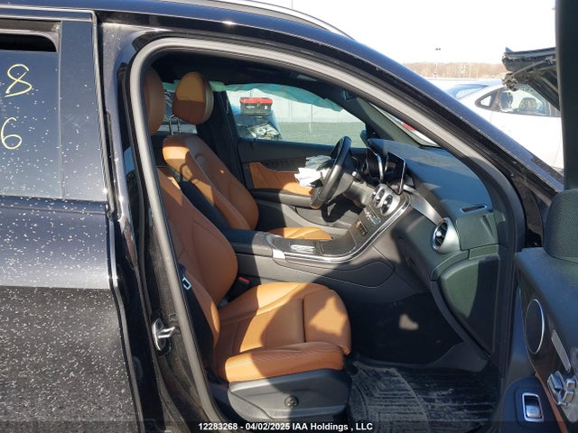 W1N0G8EB8NV386576 Mercedes-Benz m274