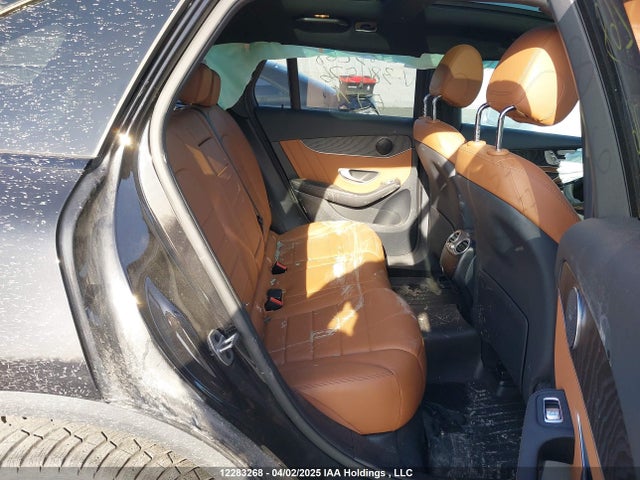 W1N0G8EB8NV386576 Mercedes-Benz m274