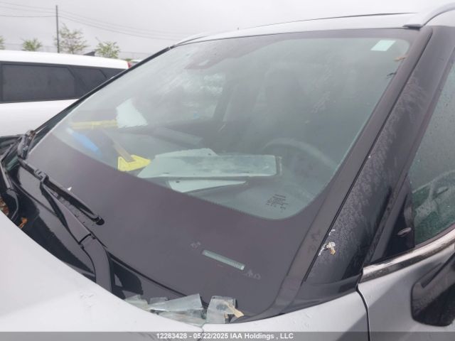 5TDGZRBH2LS500089 Toyota Highlander Xle