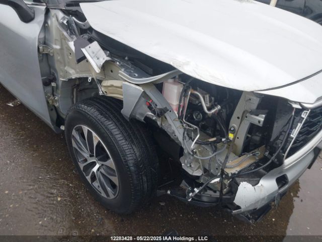 5TDGZRBH2LS500089 Toyota Highlander Xle